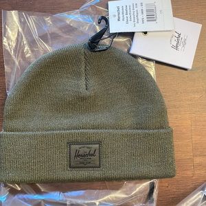 Herschel Elmer shallow in ivy green